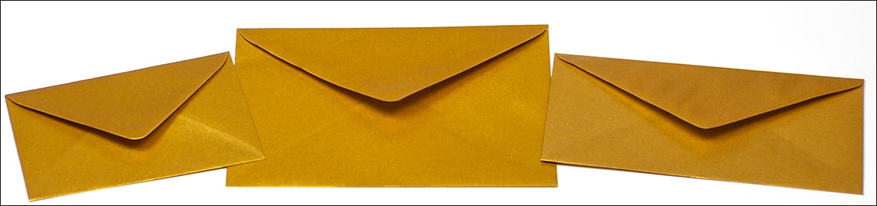 Compre exclusivos sobres dorados y sobres metálicos para negocios y aniversarios, como las bodas de oro.