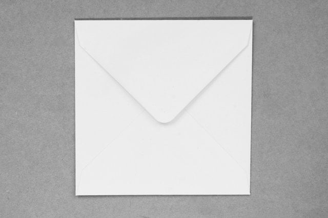Sobres cuadrados 130x130 mm, blancos