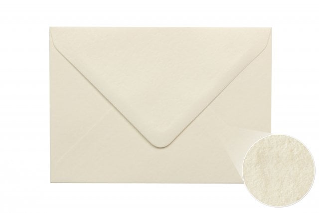 Sobres DIN B6, crema, textura martillada