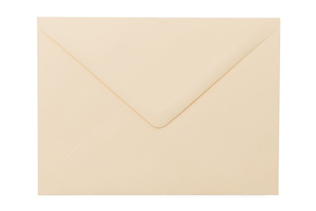 Sobres de 133 x 184 mm (5 x 7 pulgadas), color crema