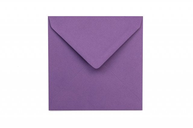 Sobres cuadrados 130x130 mm, morados