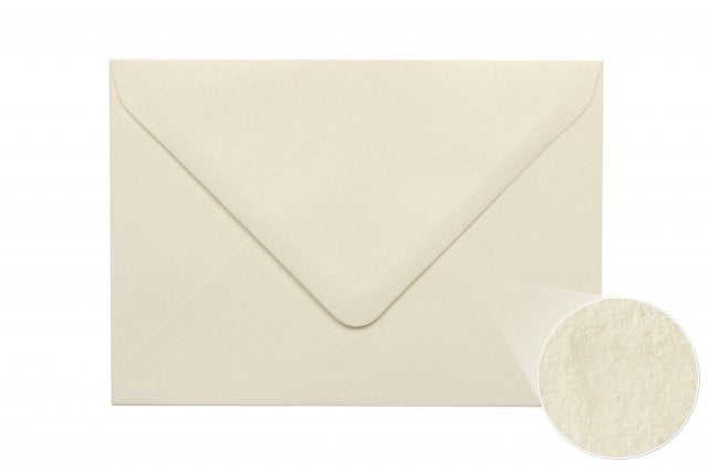Sobres DIN C6, crema, textura martillada