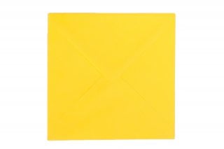 Sobres cuadrados 140x140 mm, amarillos